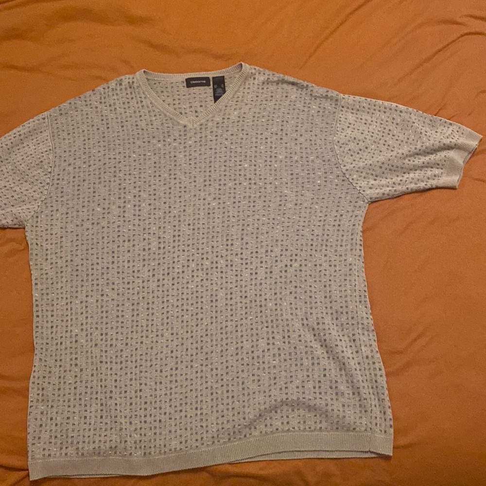 XL Claiborne V Neck